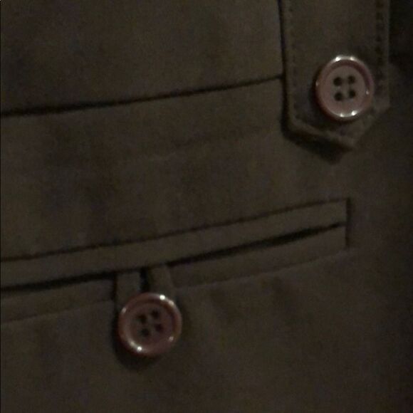 bebe Brown High-Waist Pleated Tailored Shorts - Picture 6 of 7